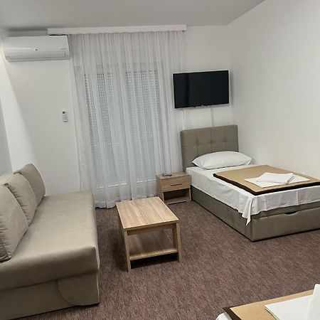 Motel Aura Mostar Exterior foto