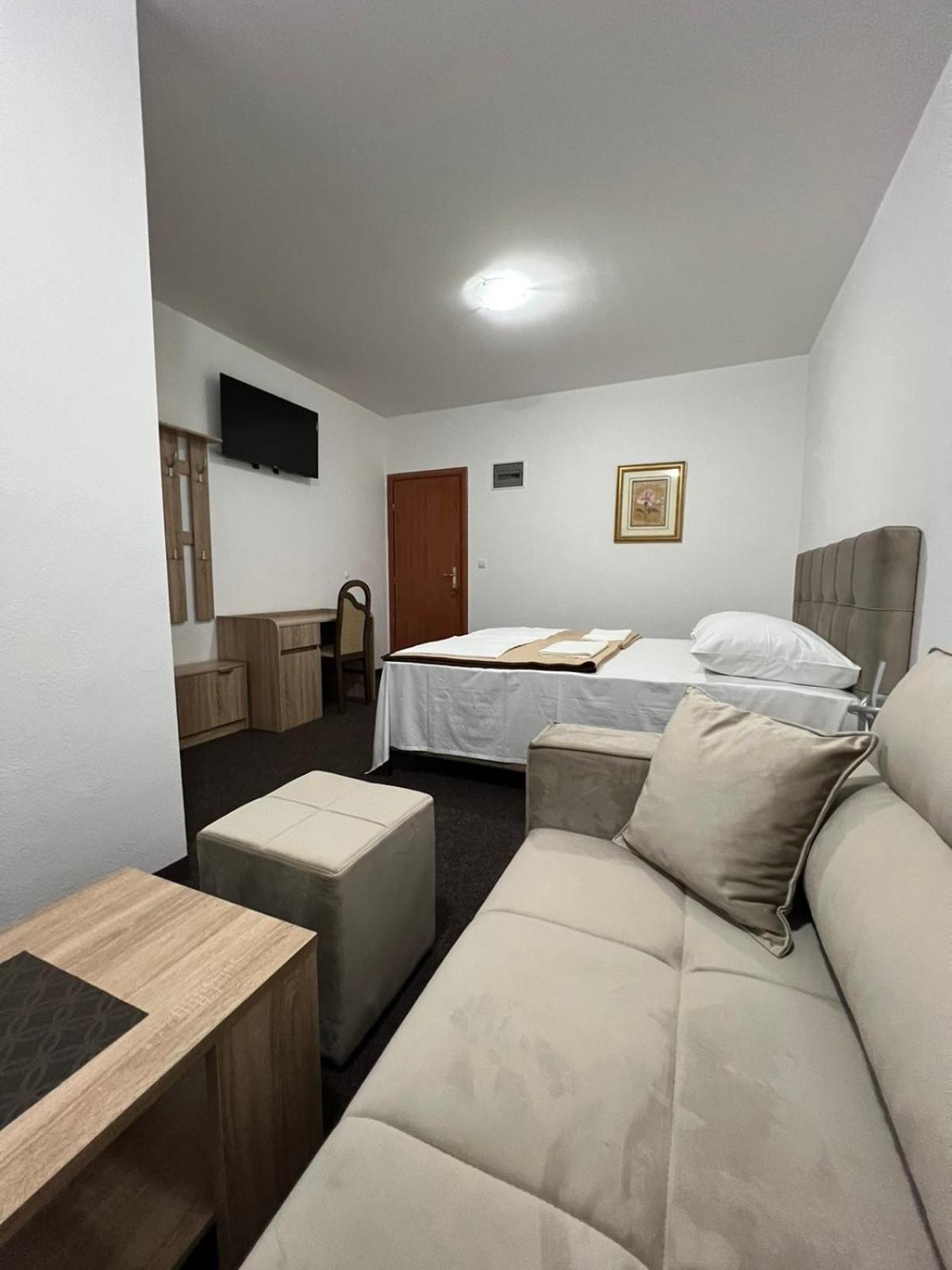 Motel Aura Mostar Exterior foto